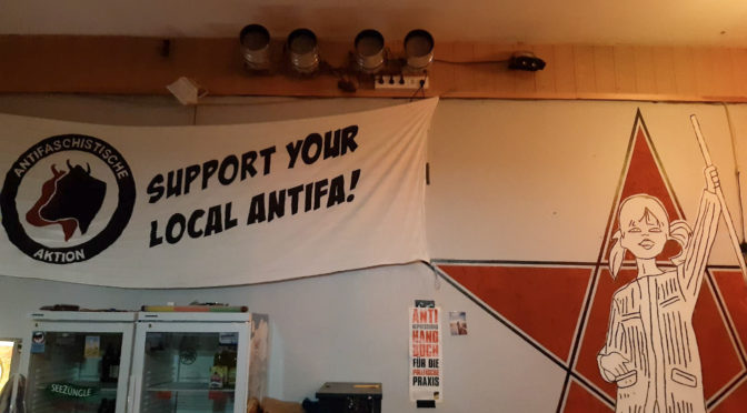 »Support your local antifa!« Dieses banner im Jugendzentrum Tonne erhitzte auf einer Sitzung des Verwaltungsausschusses Wangen die Gemüter.