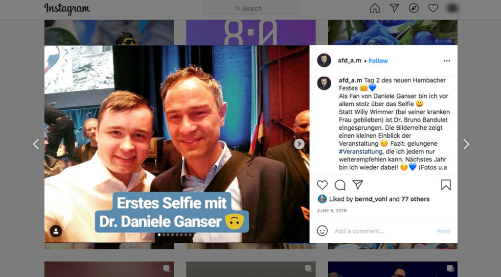 Verschwörungsideologe Daniele Ganser beim Neuen Hambacher Fest mit seinem Fan von der AfD, Arniko Meinhold.